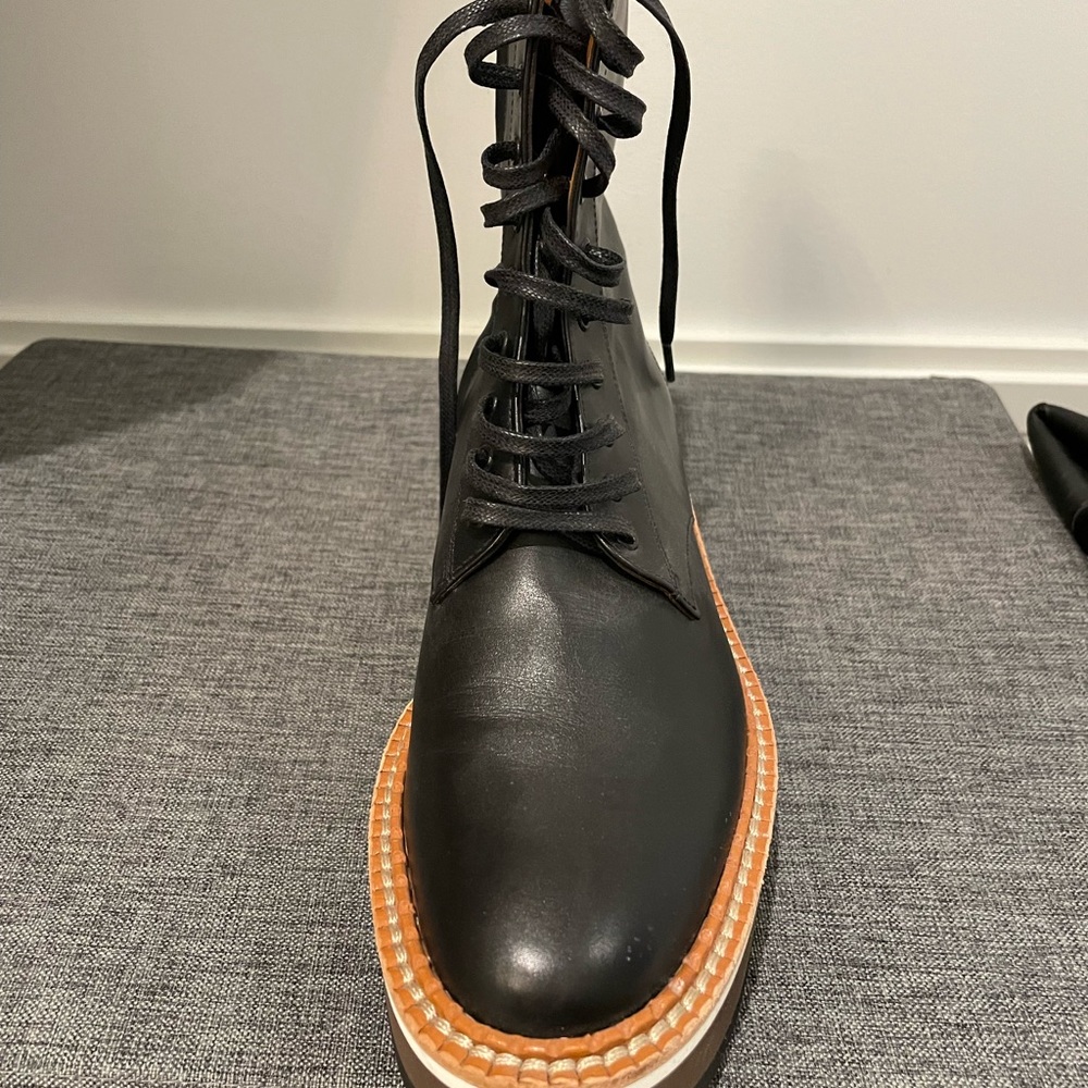 Women’s Clergerie lace up platform boots - Picture 4 of 5